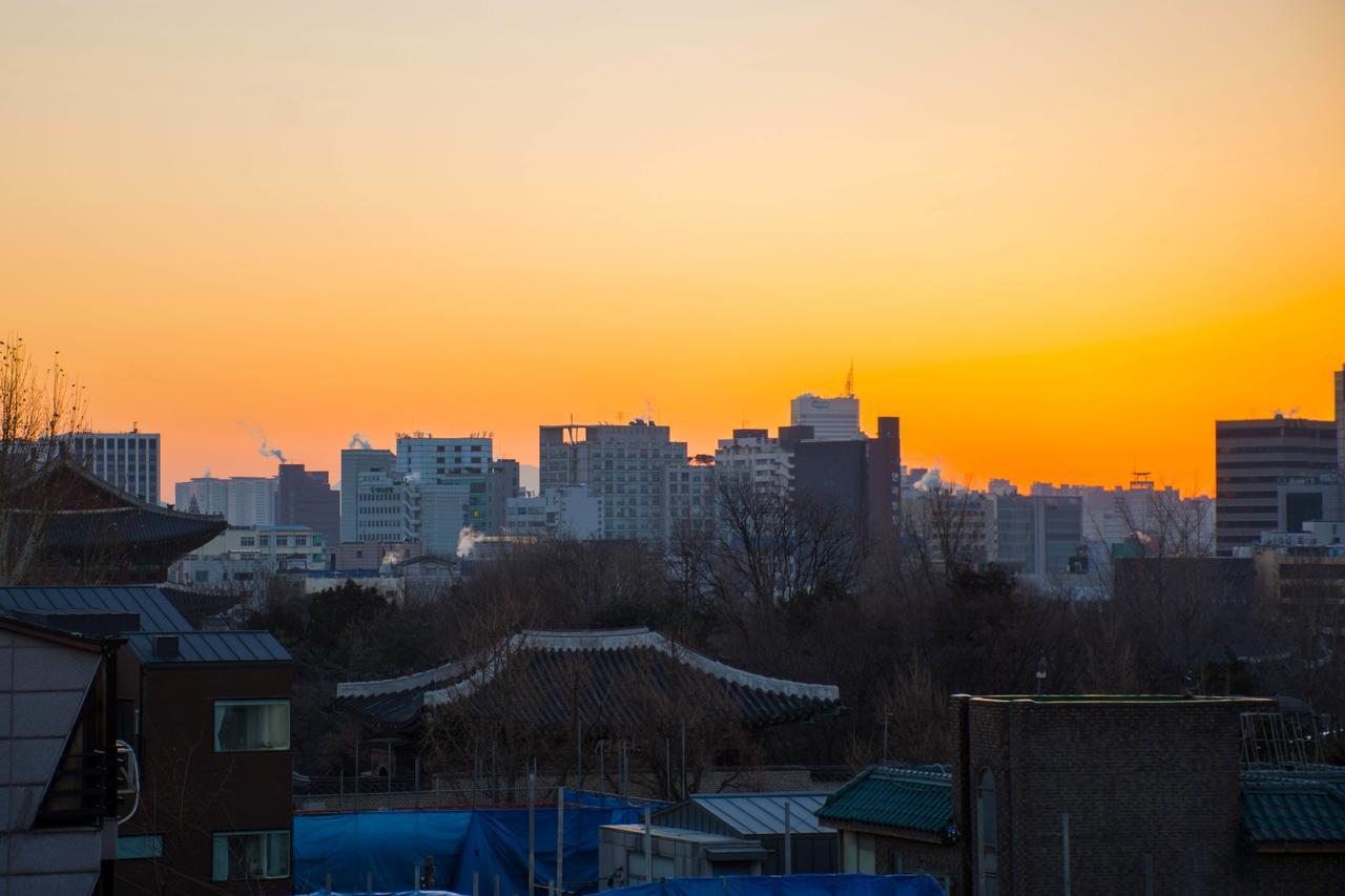 Socuri Home Guesthouse Seoul Bagian luar foto