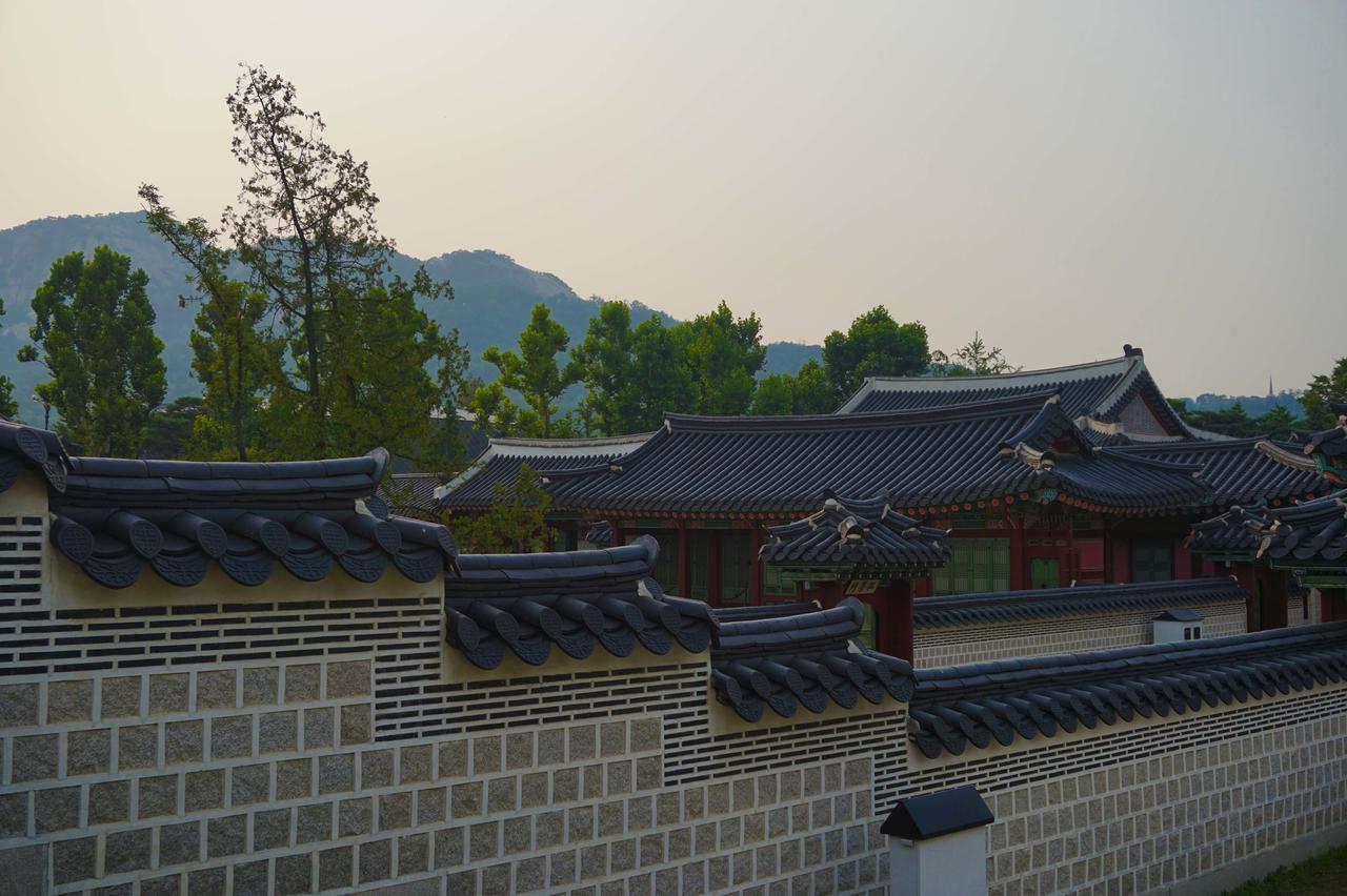 Socuri Home Guesthouse Seoul Bagian luar foto